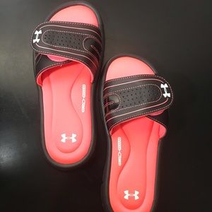 Pink Under Armour sandals NWT